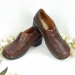 NEW!! Eastland Women's Tracie Slip On